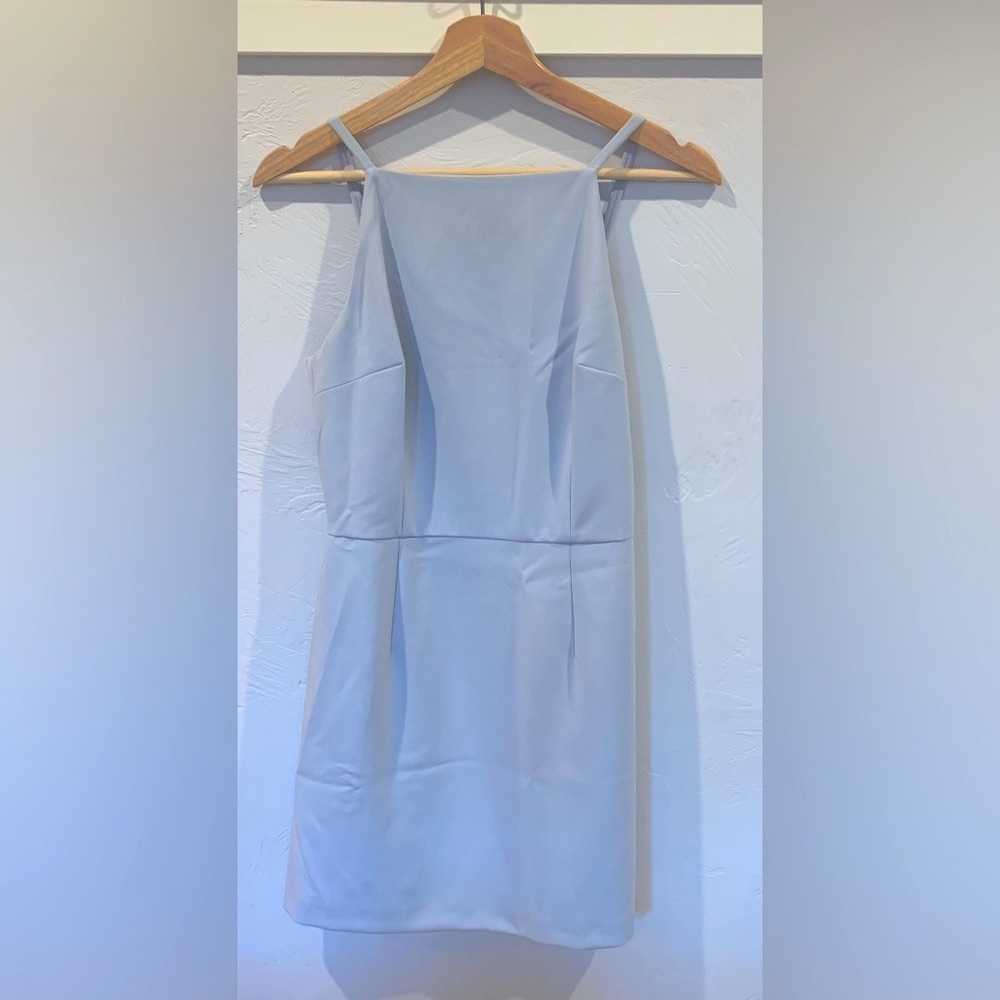 A rarely used French Connection dress. Size medium. In a nice light nice color